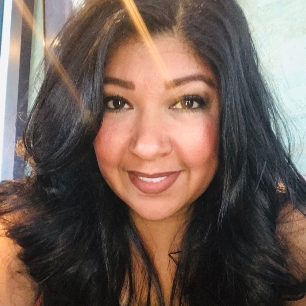 Meet your Posher, Gina